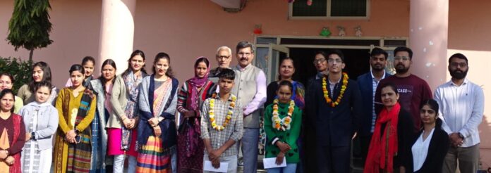 4 students of Vivekananda School Lakhnore selected for JEE Mains