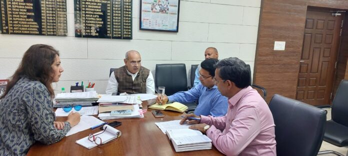 Transport Minister Moolchand Sharma reviewed development works with Municipal Corporation officials