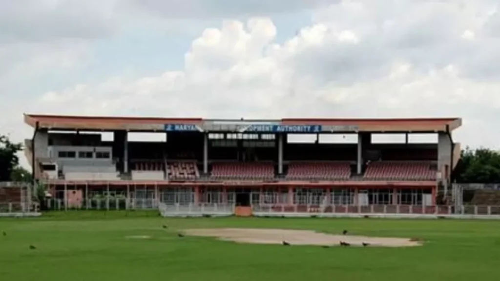 राजा नाहर सिंह स्टेडियम का इतिहास
